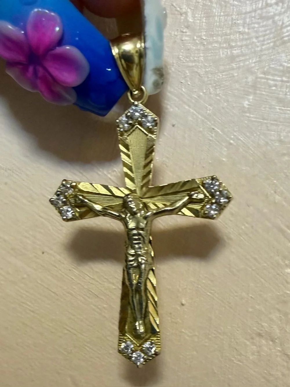 Like New Gold Plated Pendant
